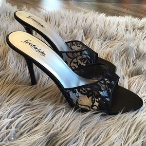 Frederick’s of Hollywood heels, NWOT